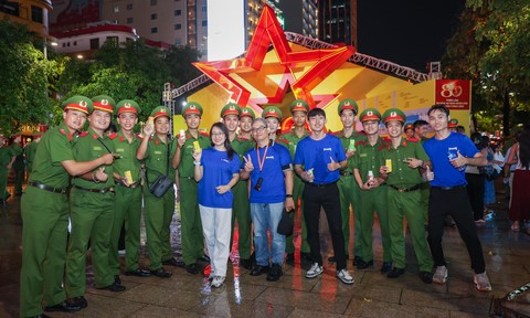 Vinamilk mang đến những trạm tiếp năng lượng giữa Gala “Tổ quốc bình yên”