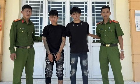 Công an TPHCM: 24 giờ truy nóng 2 thanh niên đi xe máy, giật điện thoại của thiếu nữ