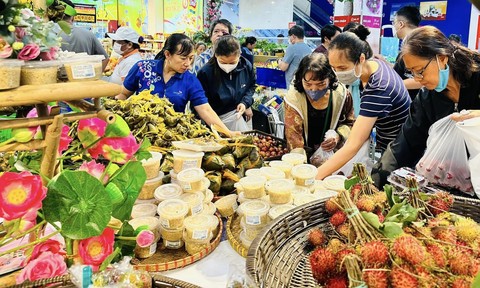 Saigon Co.op tung nhiều ưu đãi đón Tết Đoan Ngọ, tặng 25.000 phần quà tri ân khách hàng