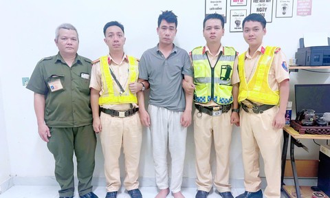 CSGT Đồng Nai chặn bắt tên trộm đang trên đường tẩu thoát bằng xe khách