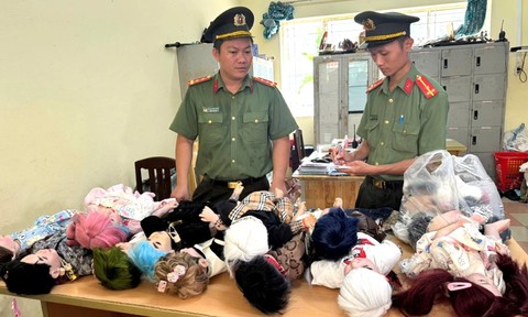 Ngăn chặn búp bê Kuman Thong xâm nhập học đường