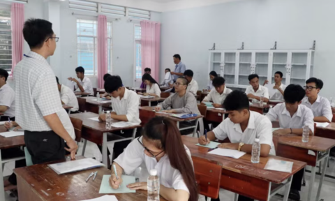 Vụ sai phạm thi tốt nghiệp THPT tại Tuyên Quang: Thí sinh vẫn đăng ký xét tuyển theo kế hoạch