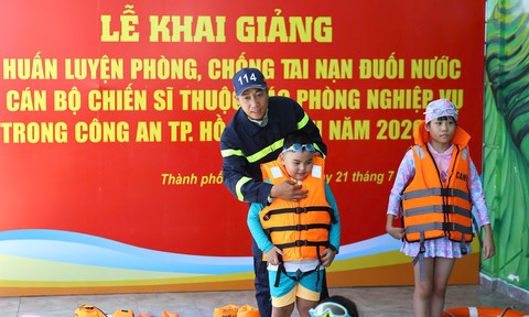Ngăn chặn nạn đuối nước từ sớm, từ xa