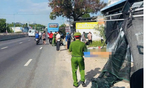 Tai nạn giữa xe khách và xe máy trên Quốc lộ 1 khiến một người tử vong