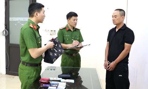 Truy vết hơn 1.000 cây số bắt giữ đối tượng đập kính ô tô trộm hơn 700 triệu đồng