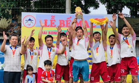 Giải bóng đá “Quê hương Đa Lộc” lần thứ 15: Lan tỏa tinh thần đoàn kết, hướng về quê hương