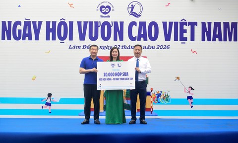 50 năm Vinamilk: Bền bỉ chăm sóc nền tảng cho thế hệ Việt Nam tương lai