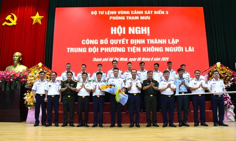 Bộ Tư lệnh Vùng Cảnh sát biển 3 thành lập Trung đội Phương tiện không người lái