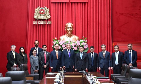 Bộ trưởng Lương Tam Quang tiếp và làm việc với Phó Chủ tịch Tập đoàn Mastercard