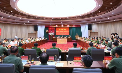 Bài cuối: Lực lượng Công an Nhân dân trên tuyến đầu kiến tạo