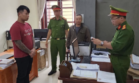 Bắt giam 3 bị can liên quan hành vi mua bán tài khoản ngân hàng phục vụ lừa đảo