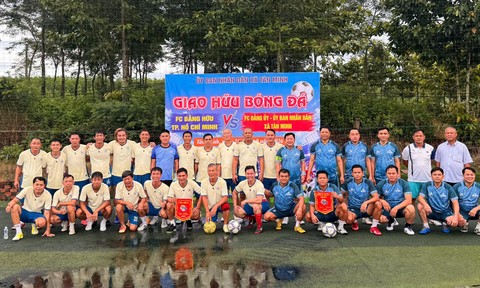 Mang Trung thu đến với trẻ em xã Tân Minh