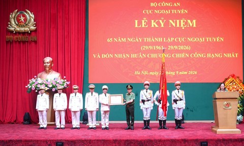 Cục Ngoại tuyến kỷ niệm 65 năm Ngày thành lập và đón nhận Huân chương Chiến công hạng Nhất