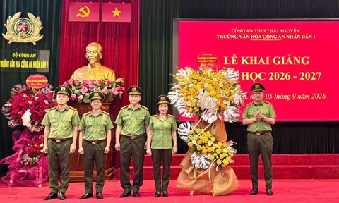 Video: Trường Văn hóa Công an nhân dân I tưng bừng khai giảng năm học mới